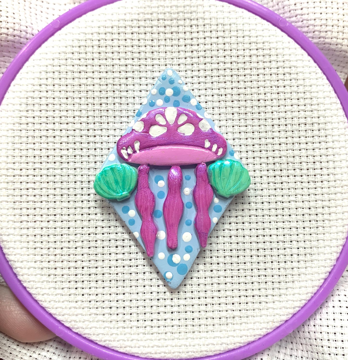 Jellyfish Needle Minder