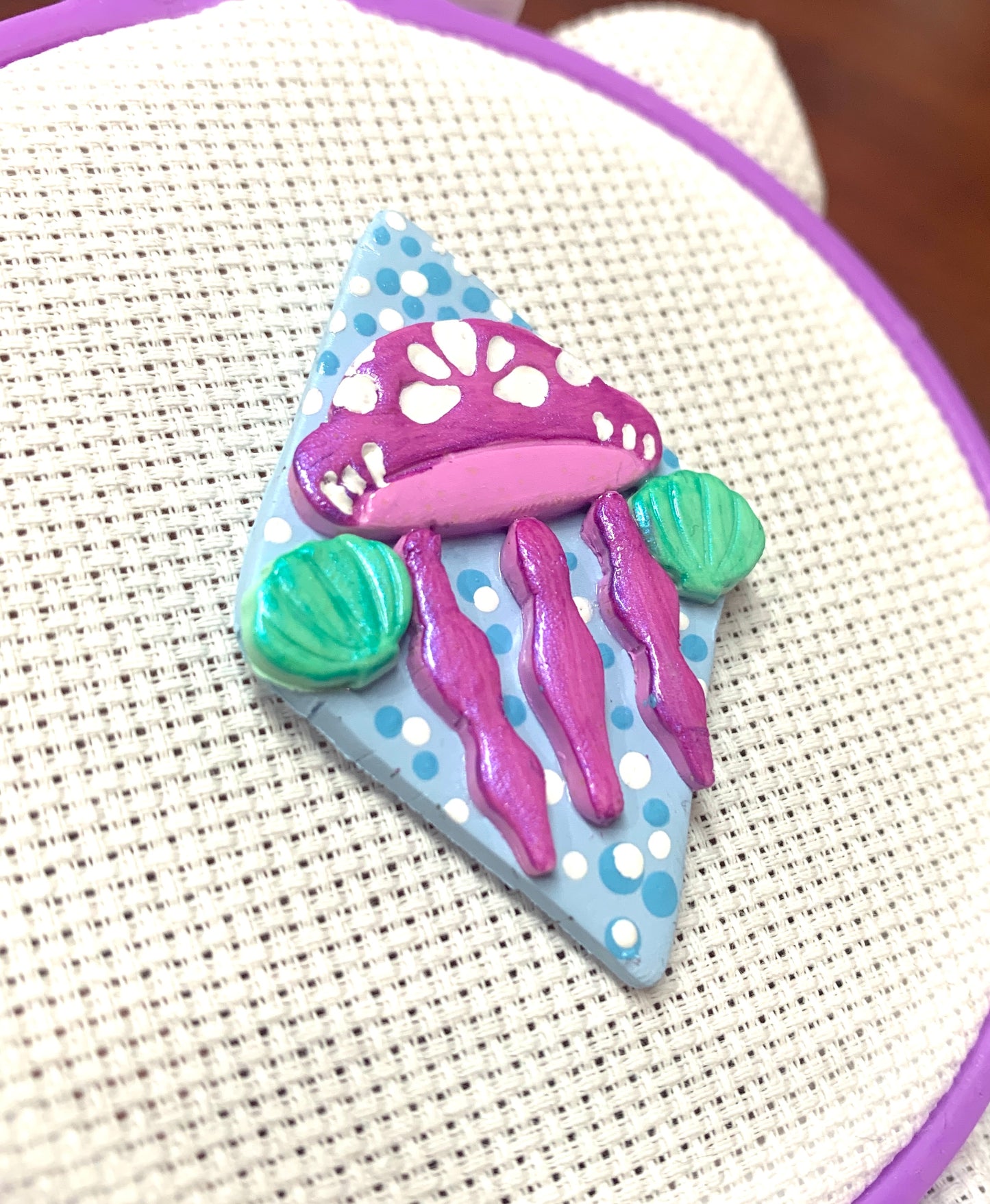 Jellyfish Needle Minder